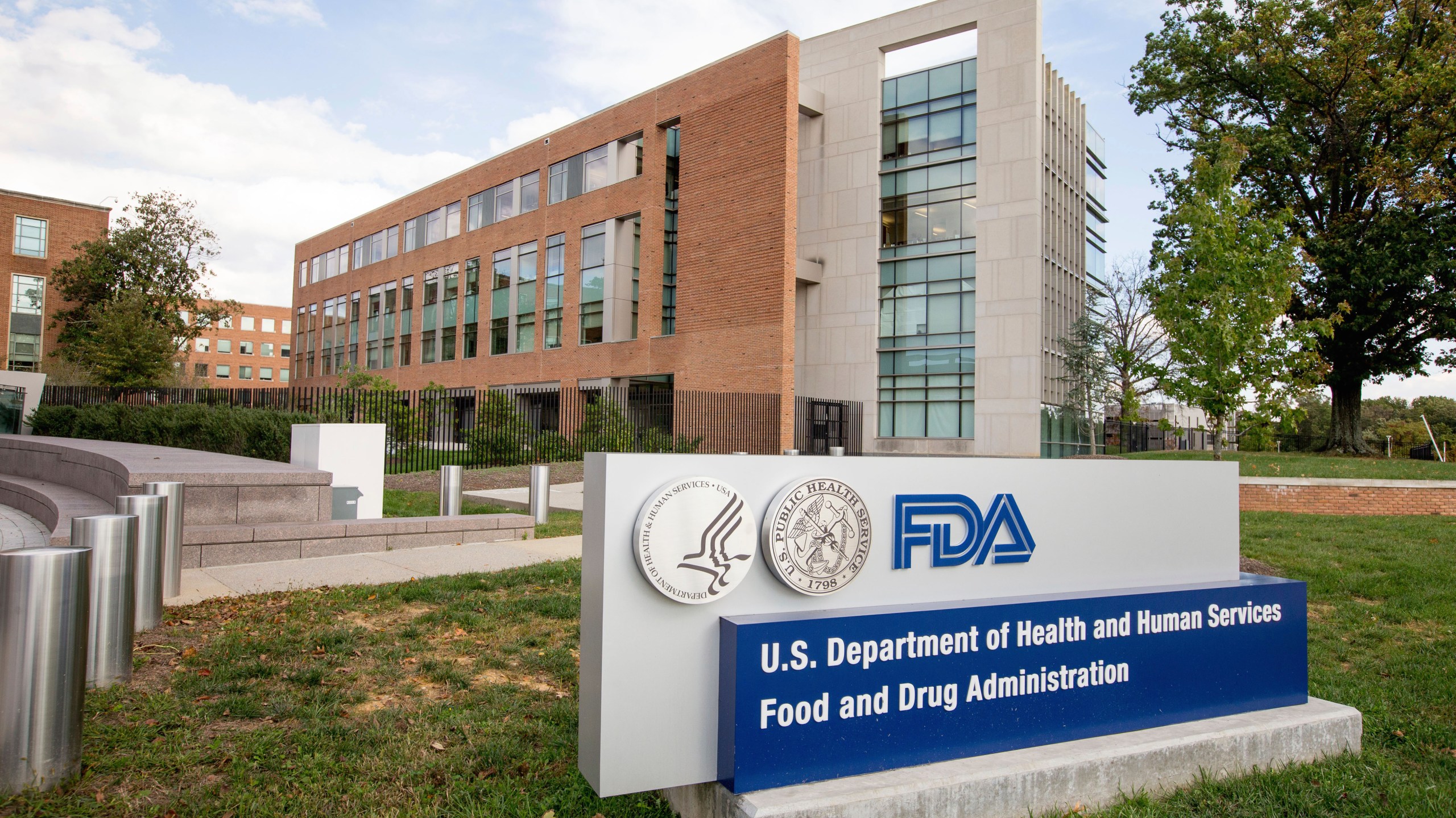 FILE - The U.S. Food and Drug Administration campus in Silver Spring, Md., is photographed on Oct. 14, 2015. The FDA on Thursday, June 22, 2023, said it has sent warning letters to dozens of retailers selling fruit- and candy-flavored disposable e-cigarettes, including the current best-selling brand, Elf Bar. It’s the latest attempt by regulators to crack down on illegal disposable vapes that have poured into U.S. stores in recent years. (AP Photo/Andrew Harnik, File)