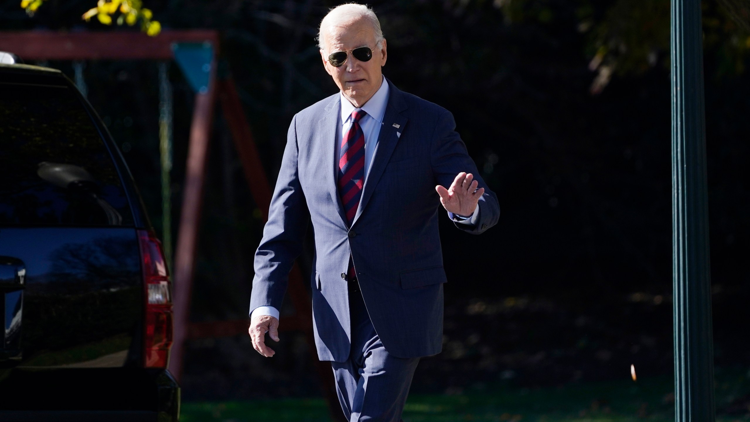 President Joe Biden walks across the South Lawn of the White House in Washington, Tuesday, Nov. 14, 2023, to board Marine One as he heads to San Francisco forAsia-Pacific Economic Cooperation (APEC) summit. (AP Photo/Susan Walsh)