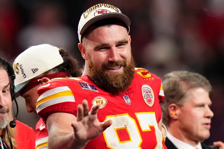 FILE - Kansas City Chiefs tight end Travis Kelce (87) waves after the NFL Super Bowl 58 football game against the San Francisco 49ers Sunday, Feb. 11, 2024, in Las Vegas. The tight end has been cast on FX's "Grotesquerie" season. (AP Photo/Frank Franklin II, File)