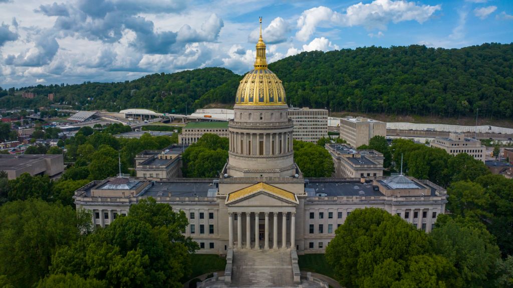 State Capitol of West Virginia features Kanawha River.