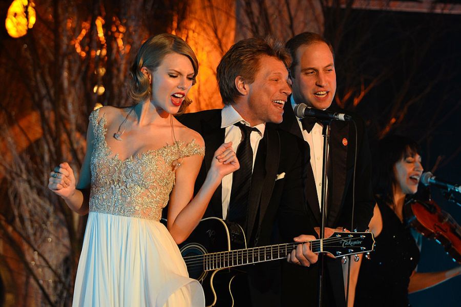 Prince William, Jon Bon Jovi and Taylor Swift in Nov. 2013 Credit: Getty Images