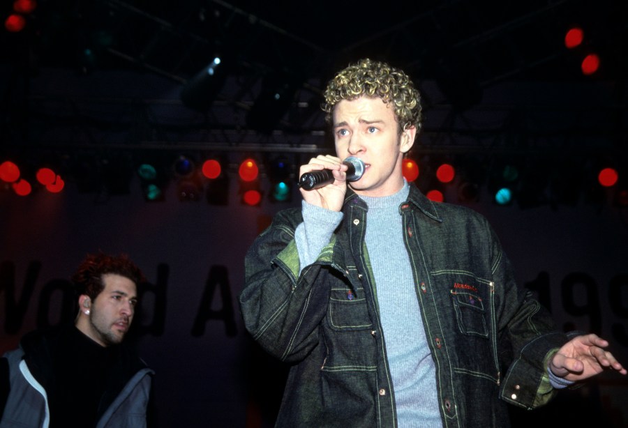 Justin Timberlake of N'Sync performs at World Aids Day Benefit Beacon Theater, New York, December 1999.