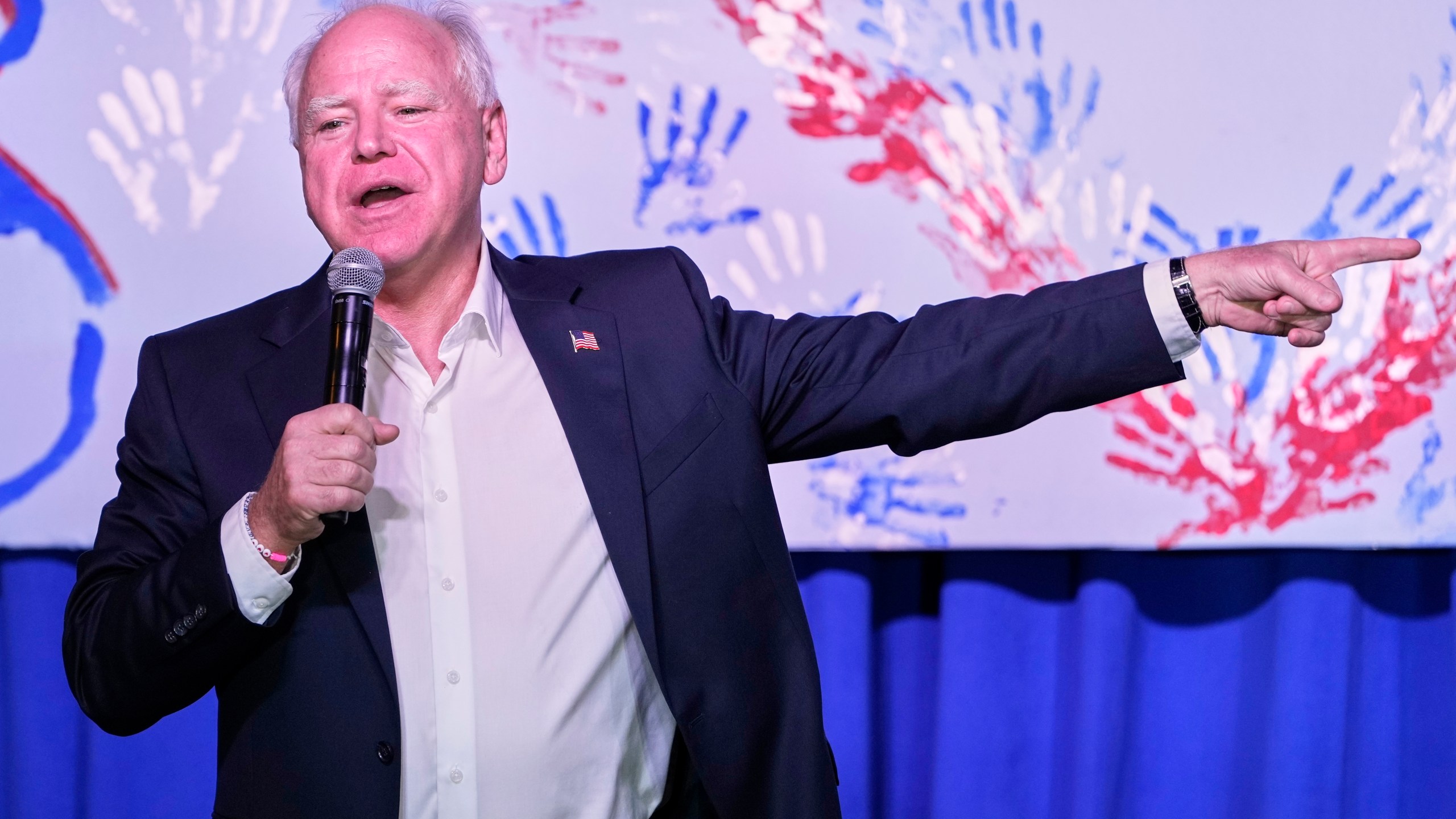 Democratic vice presidential candidate Minnesota Gov. Tim Walz speaks at the Whitewater Music Hall Brewing Company Friday, Sept. 13, 2024, in Wausau, Wis. (AP Photo/Morry Gash)