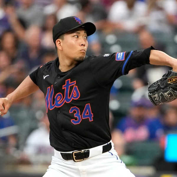 FILE - New York Mets' Kodai Senga pitches during the first inning of a baseball game against the Atlanta Braves, July 26, 2024, in New York. (AP Photo/Pamela Smith, File)