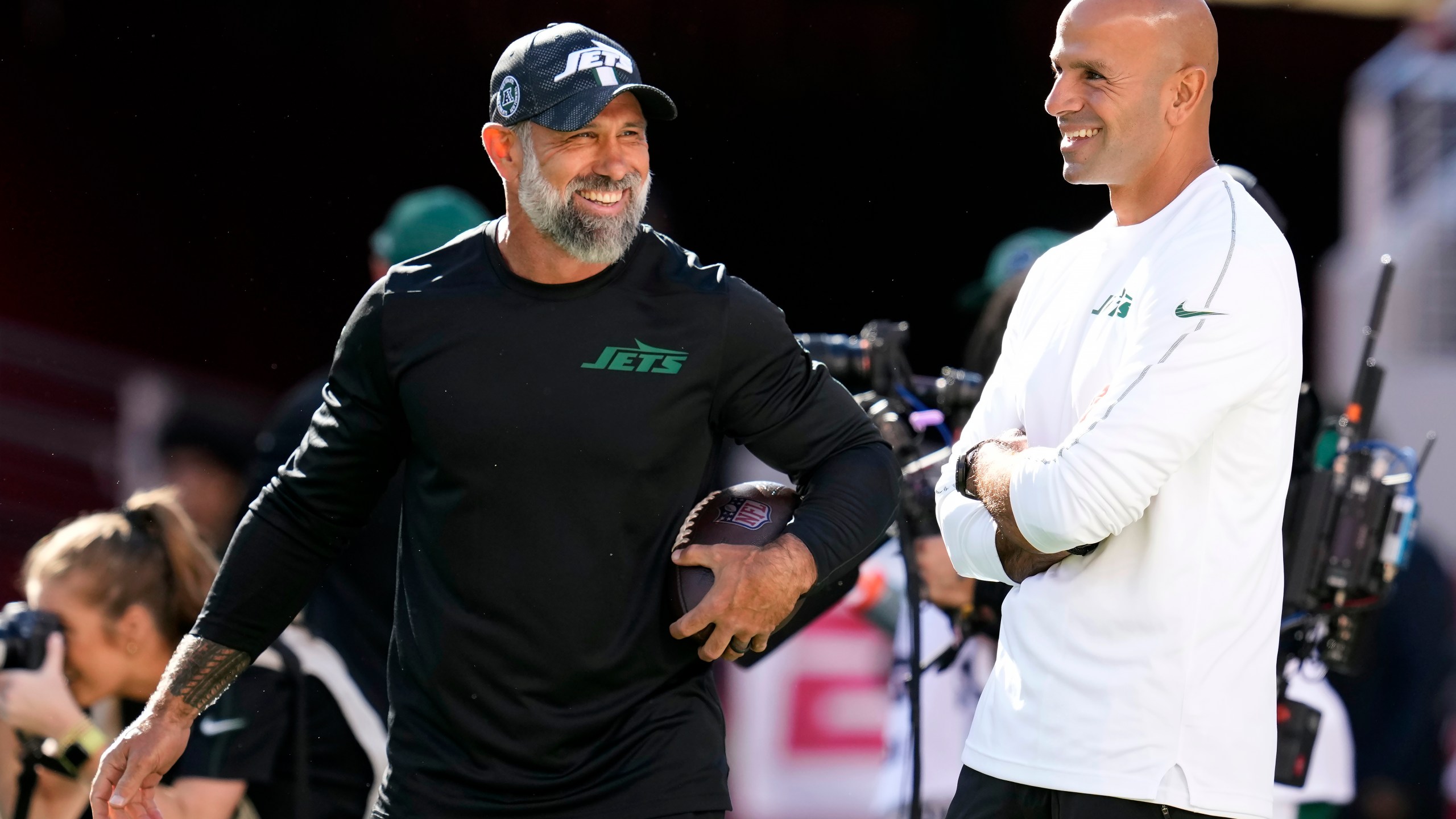 FILE - New York Jets head coach Robert Saleh, right, talks with defensive coordinator Jeff Ulbrich before an NFL football game against the San Francisco 49ers in Santa Clara, Calif., Monday, Sept. 9, 2024. (AP Photo/Godofredo A. Vásquez, File)