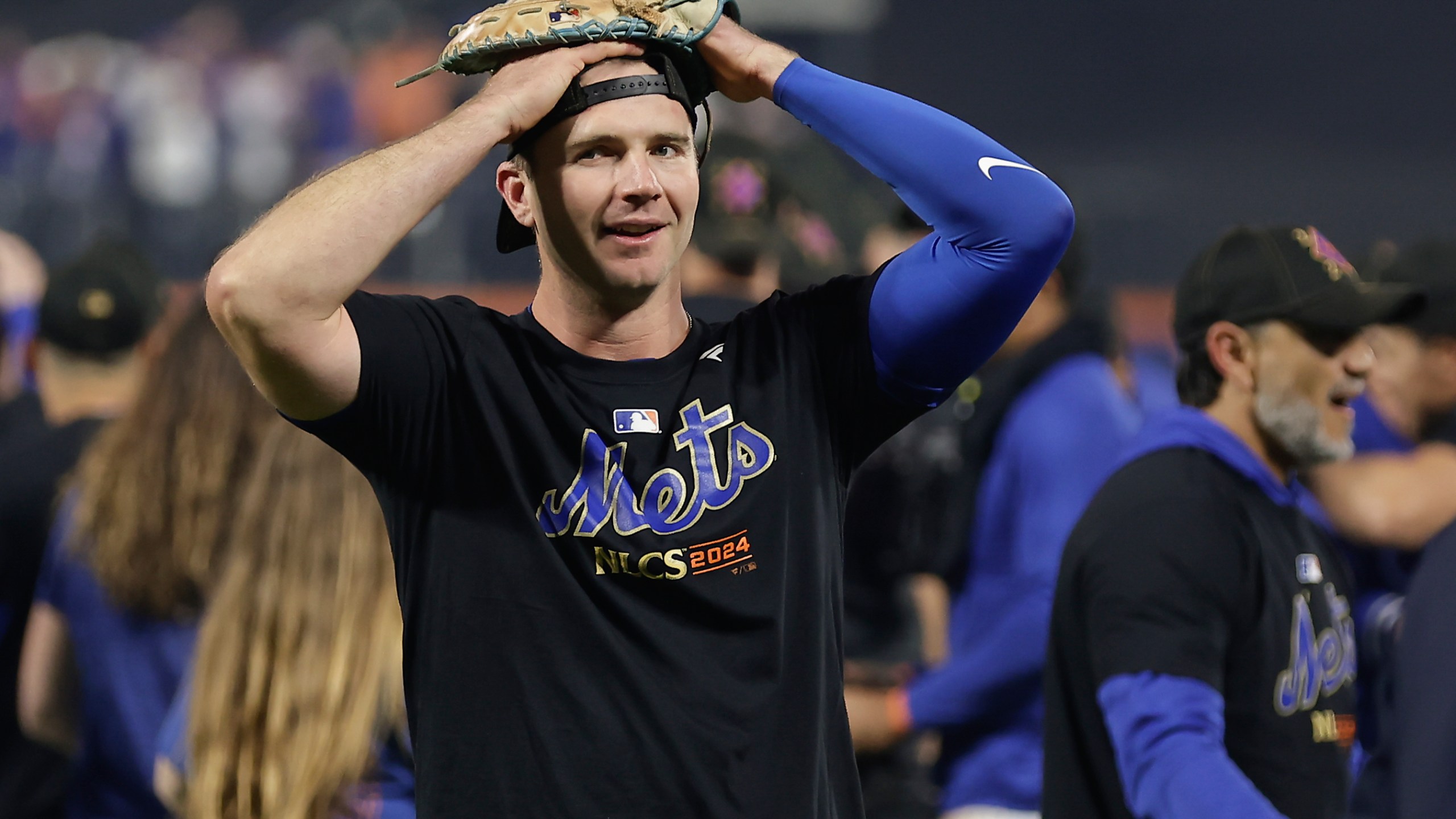 New York Mets first baseman Pete Alonso celebrates after the Mets defeated the Philadelphia Phillies in Game 4 of the National League baseball playoff series, Wednesday, Oct. 9, 2024, in New York. (AP Photo/Adam Hunger)