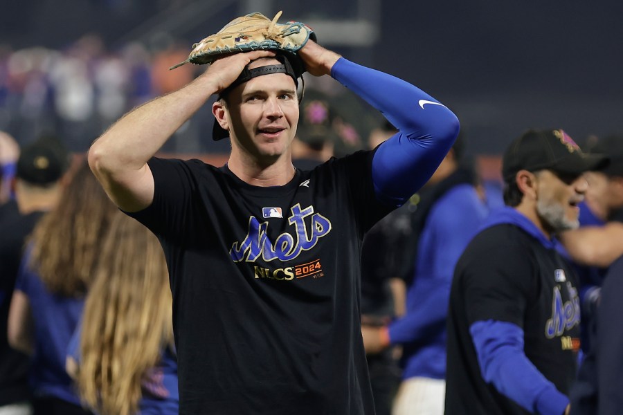 New York Mets first baseman Pete Alonso celebrates after the Mets defeated the Philadelphia Phillies in Game 4 of the National League baseball playoff series, Wednesday, Oct. 9, 2024, in New York. (AP Photo/Adam Hunger)