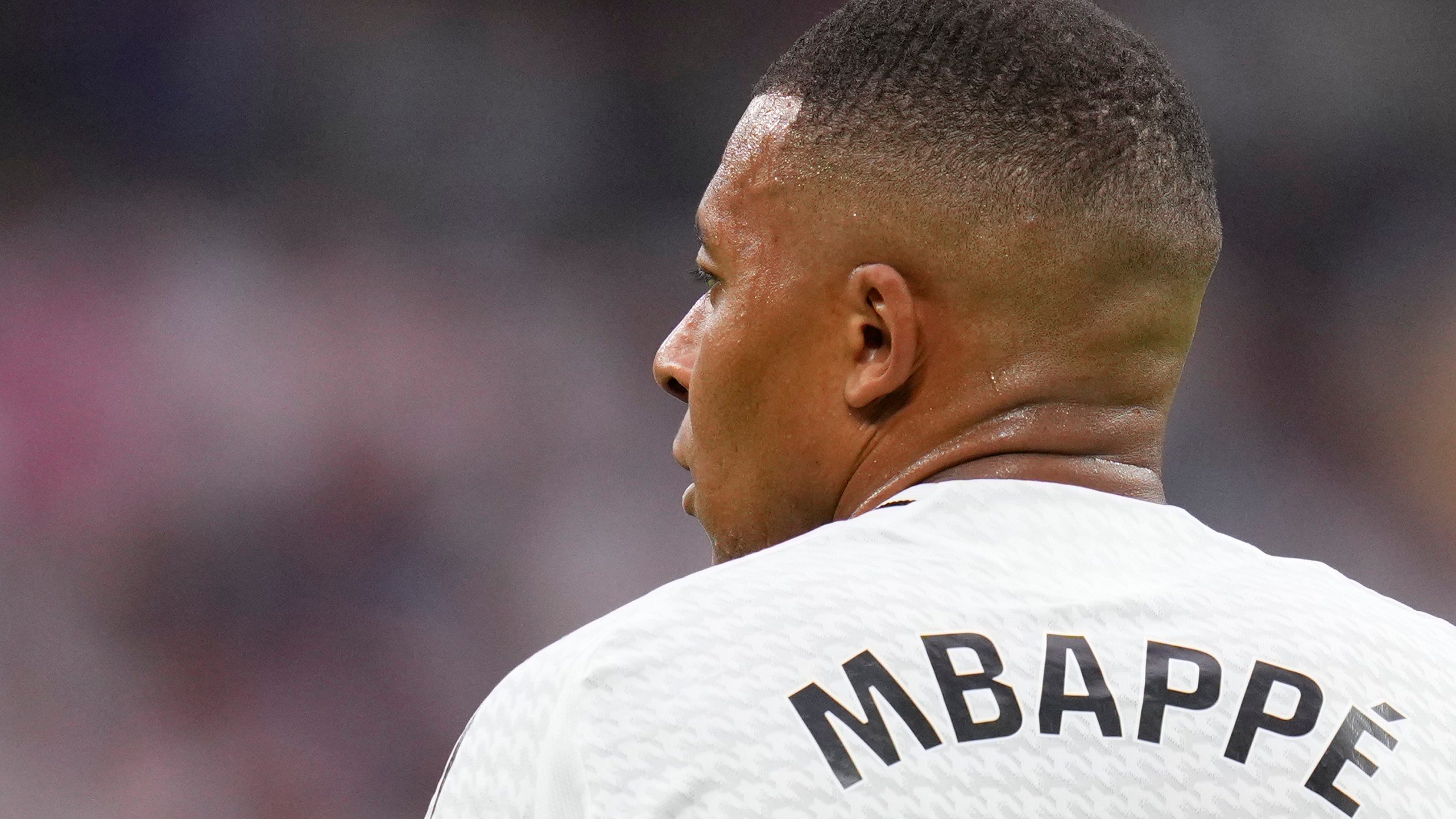 FILE - Real Madrid's Kylian Mbappe attends the Spanish La Liga soccer match between Real Madrid and Valladolid at the Santiago Bernabeu stadium in Madrid, Spain, Sunday, Aug. 25, 2024. (AP Photo/Manu Fernandez, File)