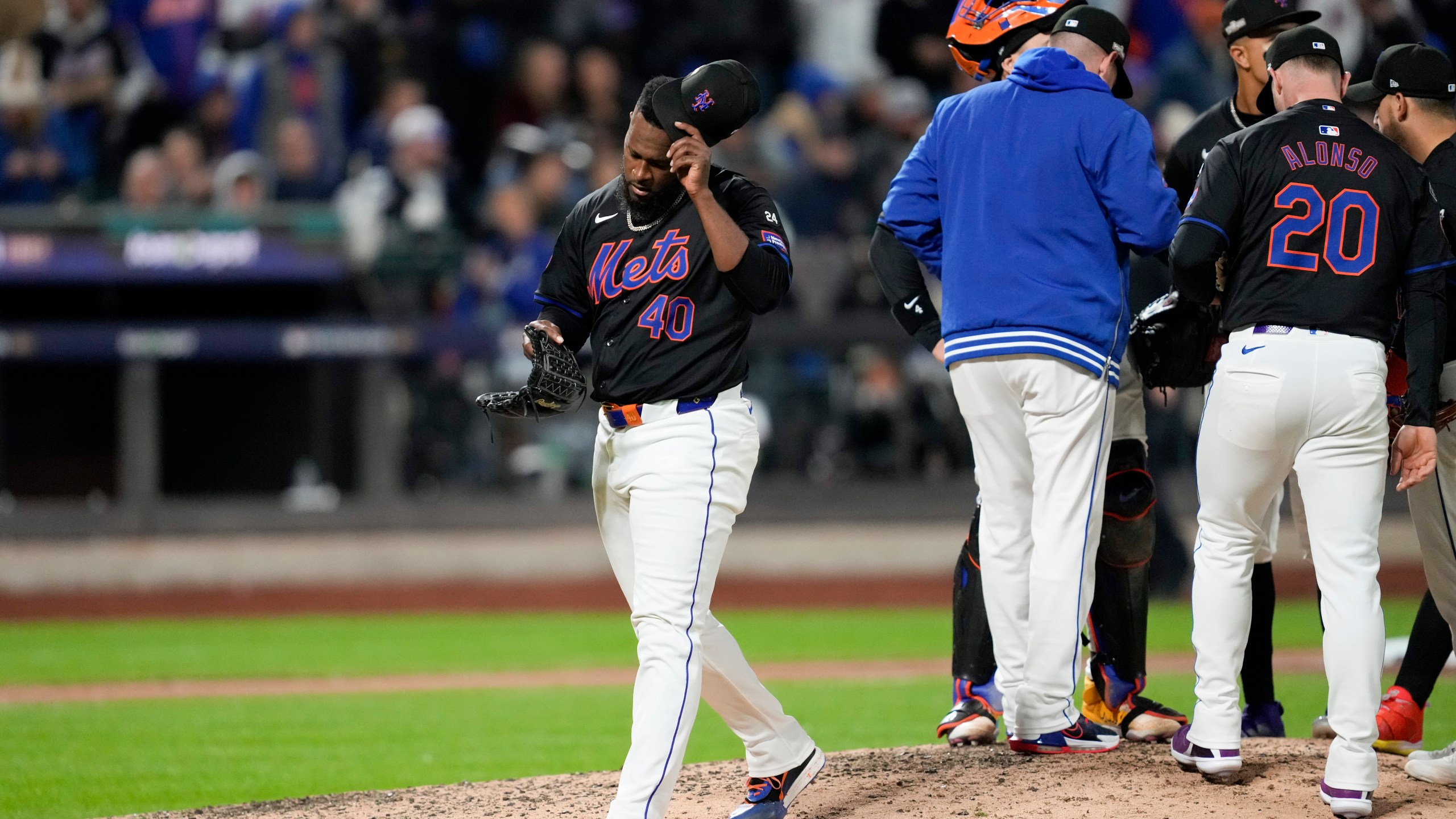 New York Mets' Luis Severino is taken out of the game against the Los Angeles Dodgers during the fifth inning in Game 3 of a baseball NL Championship Series, Wednesday, Oct. 16, 2024, in New York. (AP Photo/Ashley Landis)