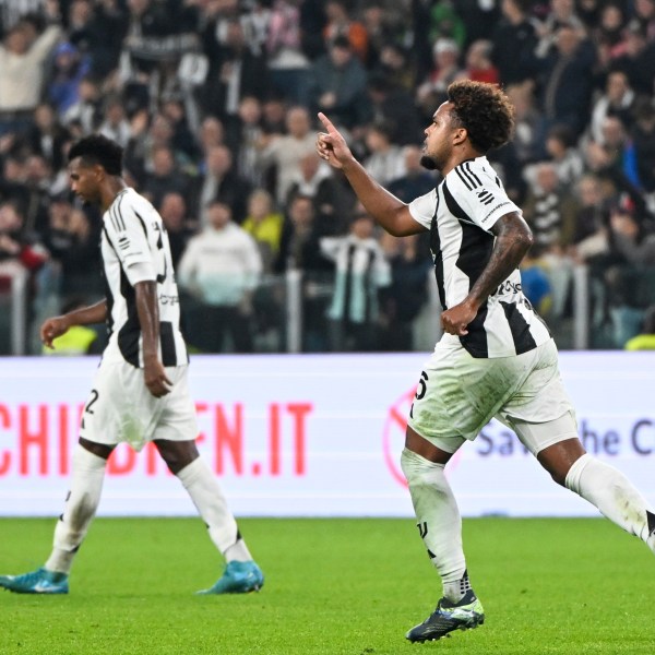 Juventus' Weston McKennie celebrates after scoring during the Serie A soccer match between Juventus and Parma at the Allianz Stadium in Turin, Italy, Wednesday, Oct. 30, 2024. (Tano Pecoraro/LaPresse via AP)