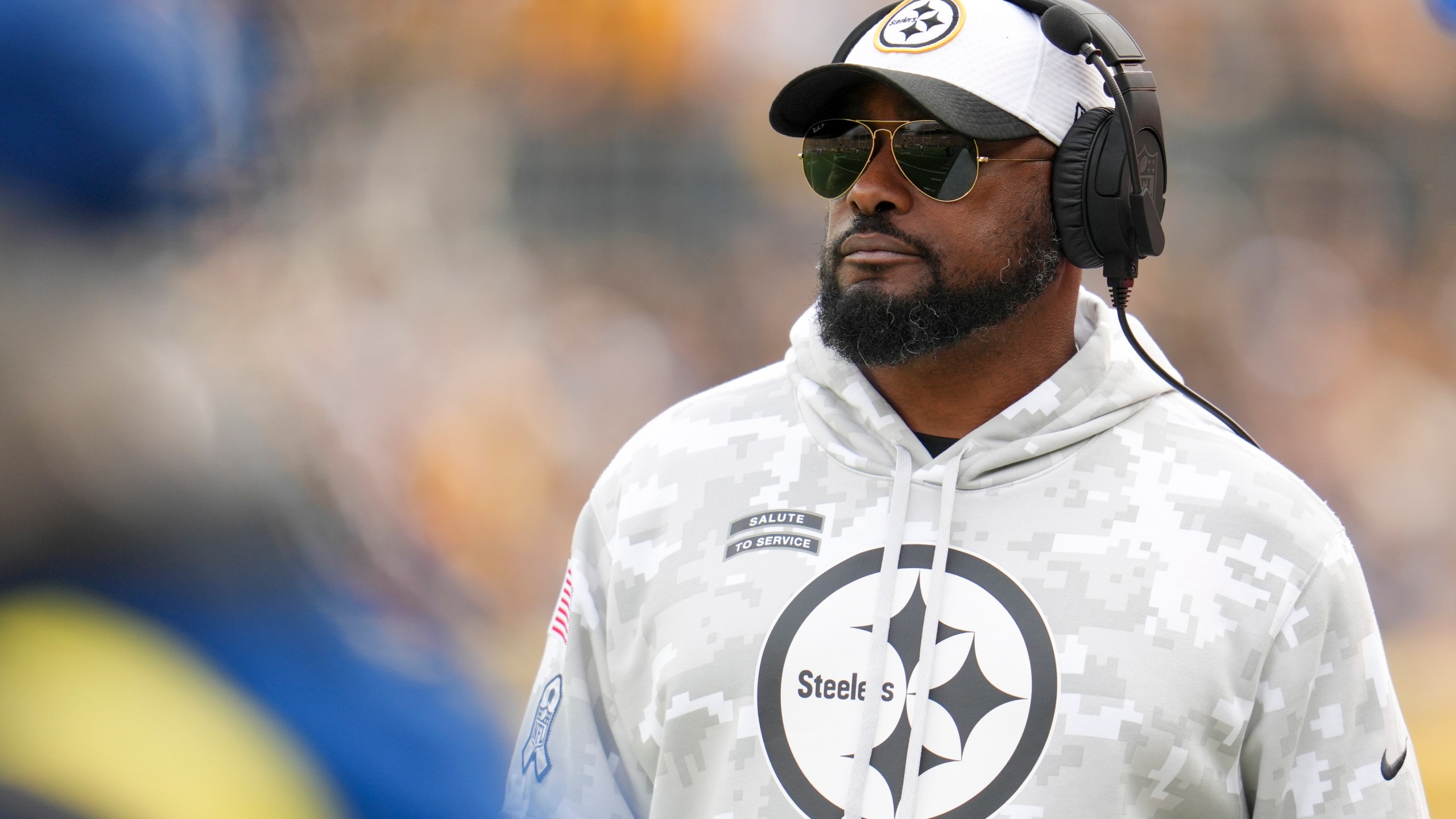 Pittsburgh Steelers head coach Mike Tomlin looks on during the first half of an NFL football game against the Baltimore Ravens, Sunday, Nov. 17, 2024, in Pittsburgh. (AP Photo/Gene J. Puskar)