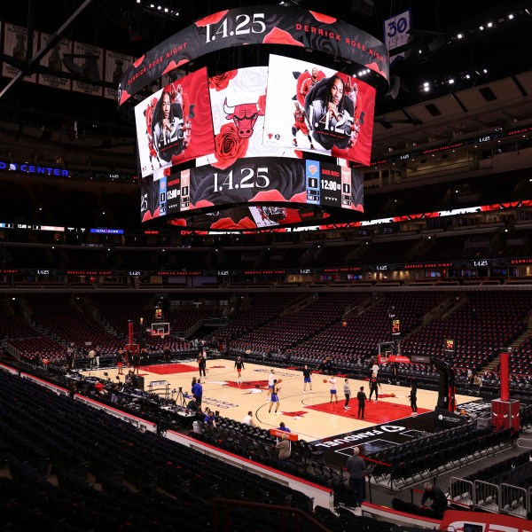 Players warm up on Derrick Rose Night before an NBA basketball game between the New York Knicks and the Chicago Bulls, Saturday, Jan. 4, 2025, in Chicago. (AP Photo/Melissa Tamez)