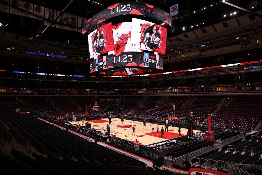 Players warm up on Derrick Rose Night before an NBA basketball game between the New York Knicks and the Chicago Bulls, Saturday, Jan. 4, 2025, in Chicago. (AP Photo/Melissa Tamez)