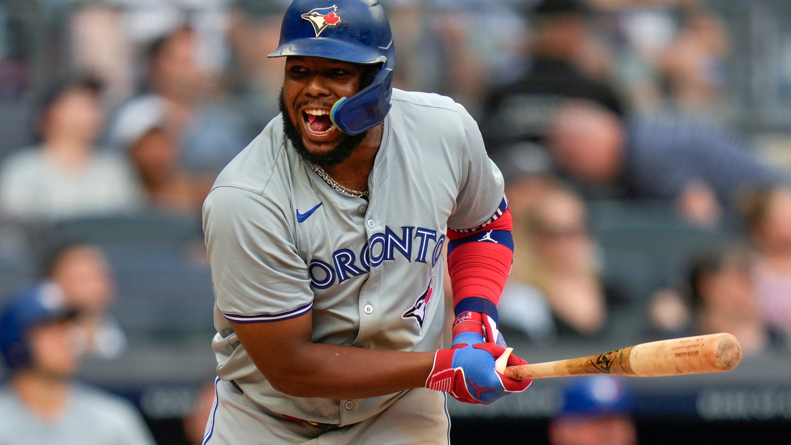 FILE - Toronto Blue Jays' Vladimir Guerrero Jr. reacts as he flies out during the eighth inning of a baseball game against the New York Yankees at Yankee Stadium, Sunday, Aug. 4, 2024, in New York. (AP Photo/Seth Wenig, File)