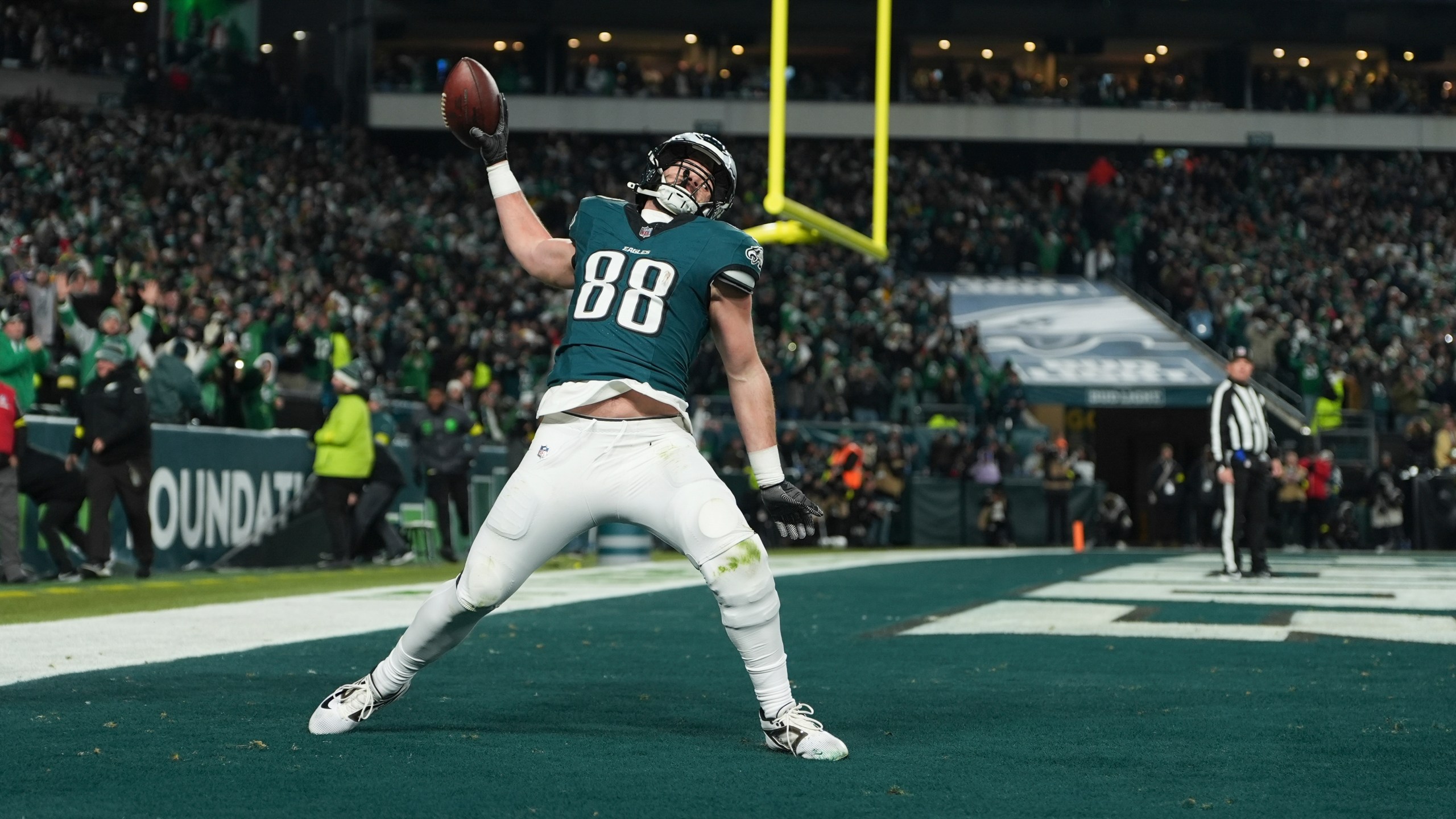 Philadelphia Eagles tight end Dallas Goedert celebrates his touchdown during the second half of an NFL wild-card playoff football game against the Green Bay Packers on Sunday, Jan. 12, 2025, in Philadelphia. (AP Photo/Matt Slocum)