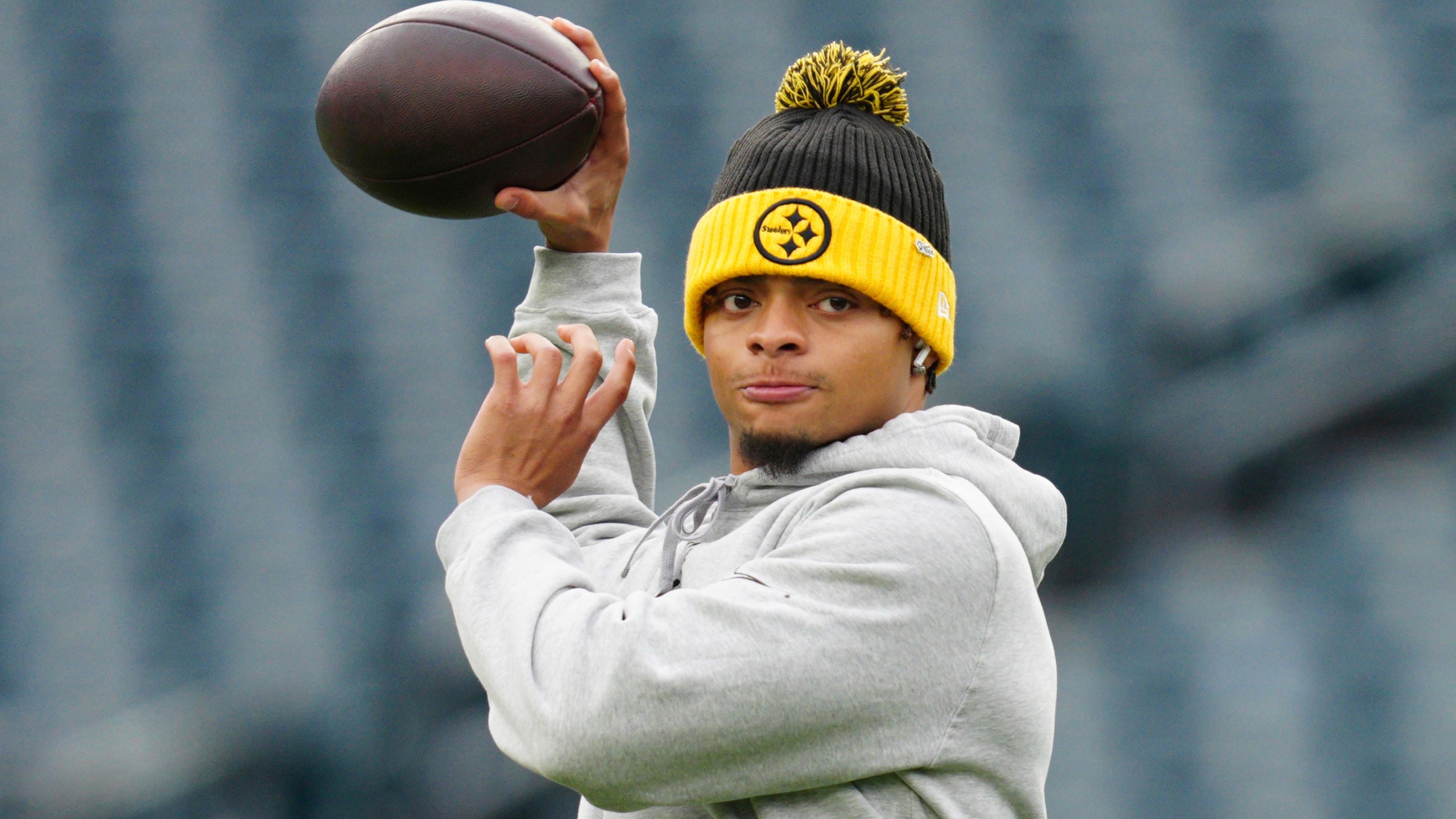 FILE - Pittsburgh Steelers quarterback Justin Fields (2) in action during an NFL football game against the Philadelphia Eagles, Sunday, Dec. 15, 2024, in Philadelphia. (AP Photo/Derik Hamilton, File)